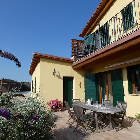Il Frutteto Bed And Breakfast Ripattone Kültér fotó