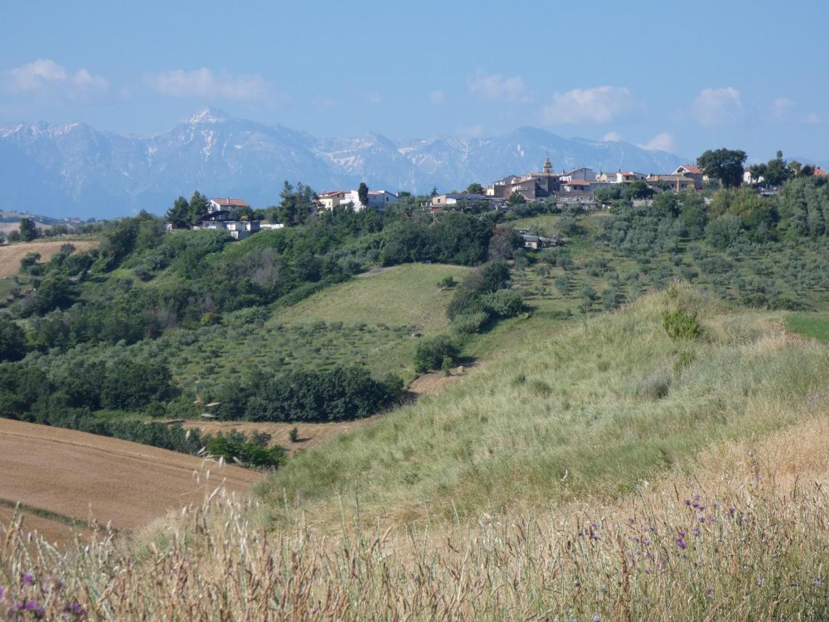 Il Frutteto Bed And Breakfast Ripattone Kültér fotó